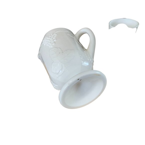 Heavy Duty White Glass Grapes 5 pc set Pitcher 4 Tumbler Glasses Colony Harvest - Picture 5 of 5